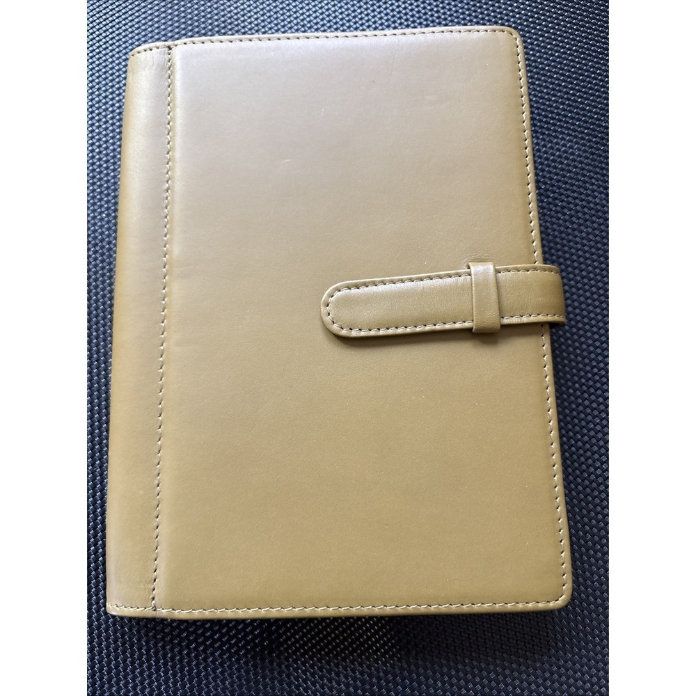 Banana republic genuine leather photo travel album with latch 6 7/8 X 5